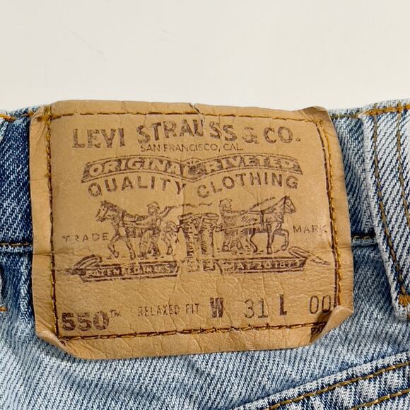 Levis 25 Vintage Denim Cut Off Jean Micro Shorts DIY Distressed Stud Detail - Picture 8 of 8